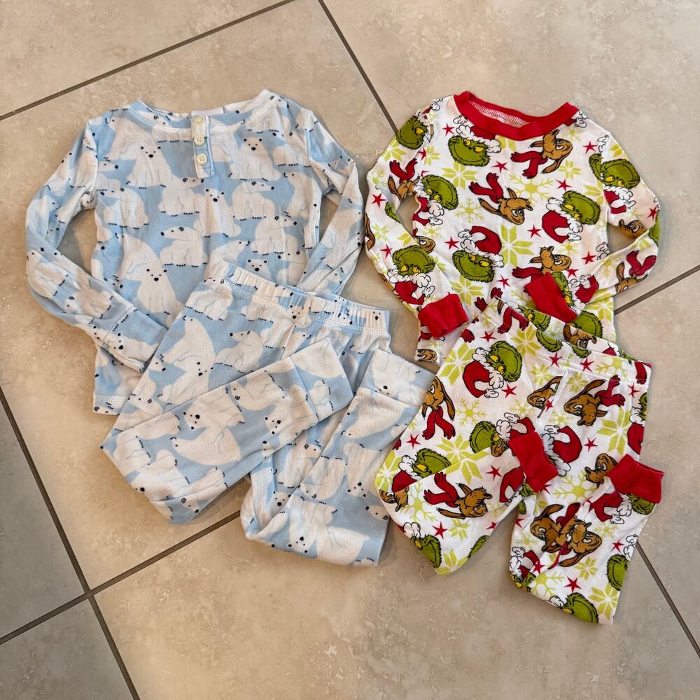 Toddler Pajama Bundle 3T Polar Bear Grinch Christmas Fleece Pajamas